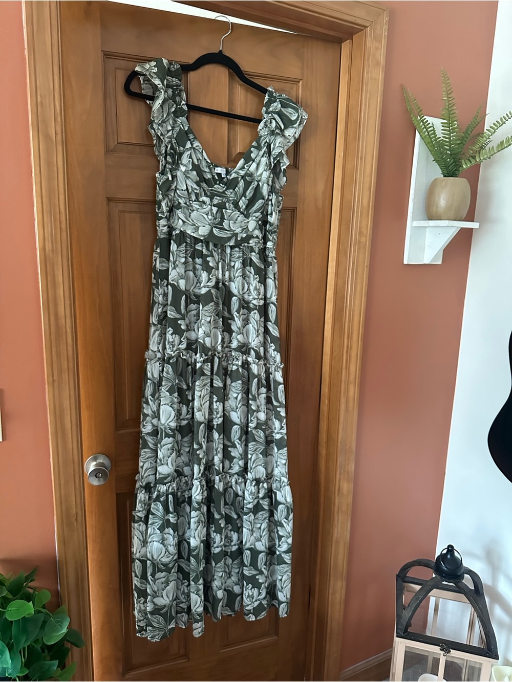 Baltic Born Green and White Floral Maxi Dress - Picture 2 of 4